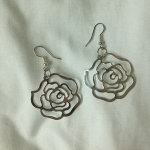 Flower earrings